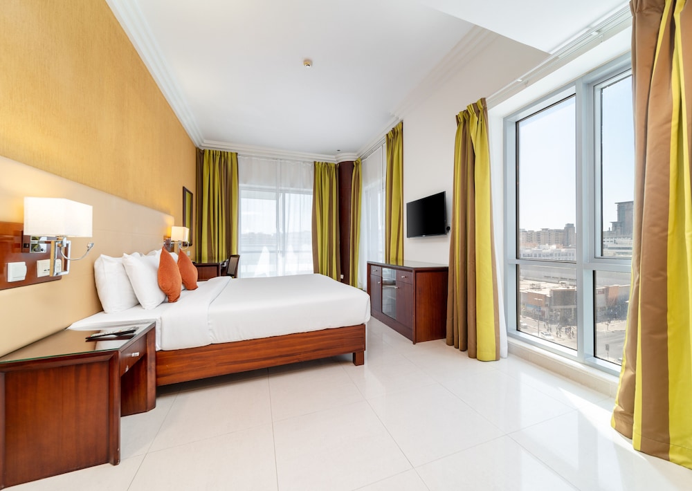 Star Metro Deira Hotel Apartments Rezervasyon