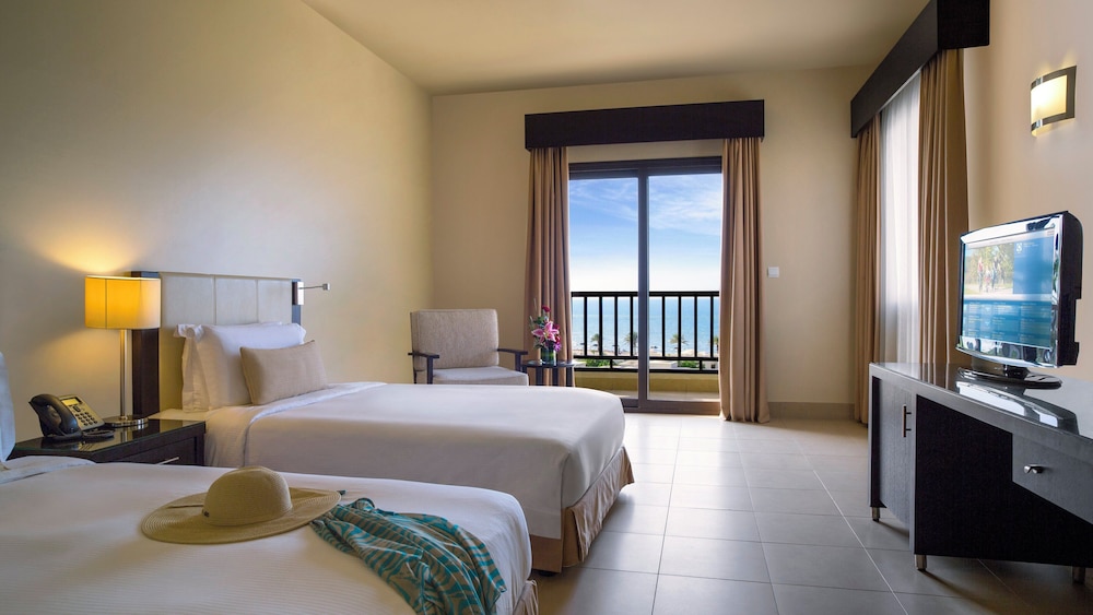 The Cove Rotana Resort Ras Al Khaimah Rezervasyon