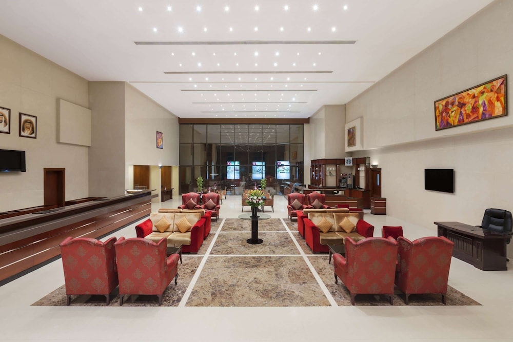 Ramada Hotel & Suites by Wyndham Ajman Rezervasyon