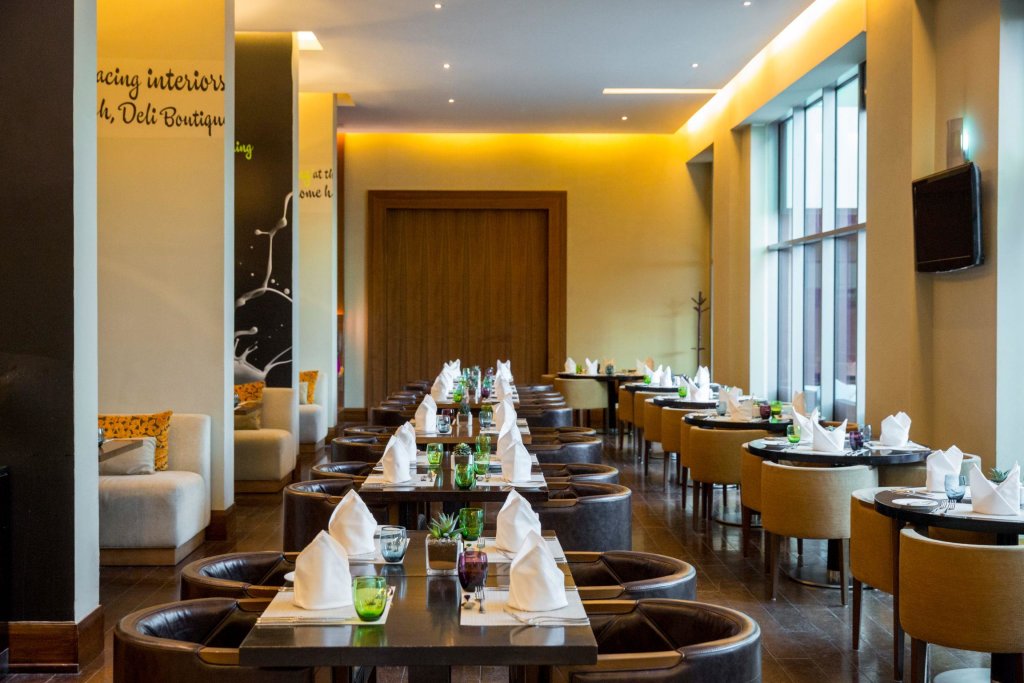 Novotel Suites Mall Avenue Dubai Rezervasyon