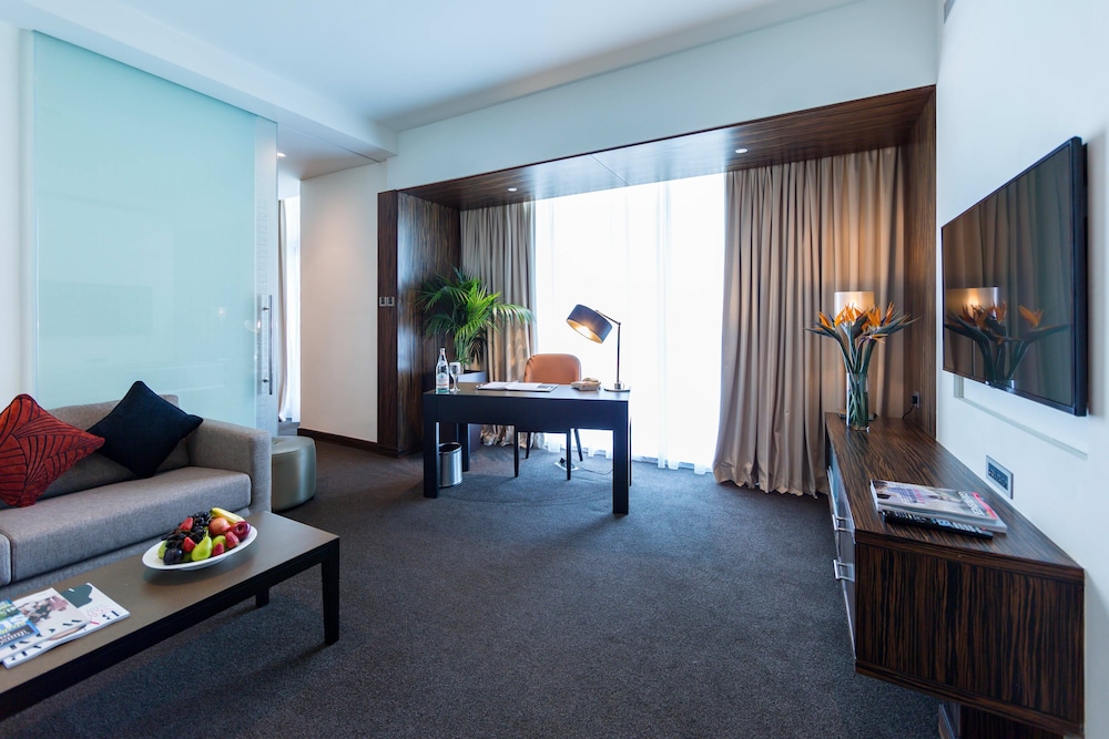 voco Bonnington Dubai Rezervasyon