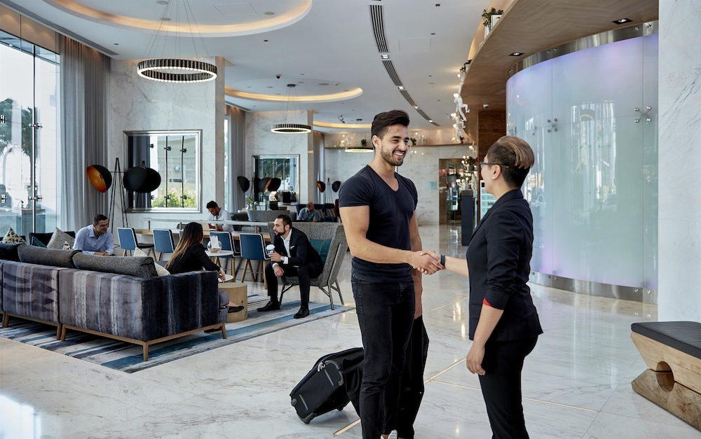 Media One Hotel Rezervasyon