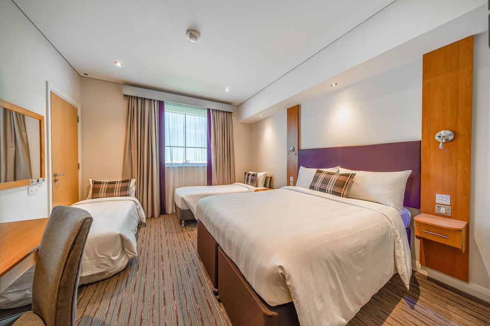 Premier Inn Dubai Investments Park Rezervasyon