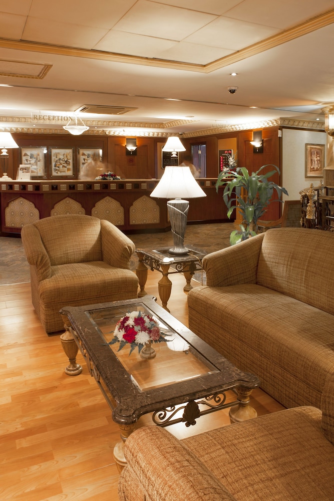 Landmark Plaza Baniyas Rezervasyon