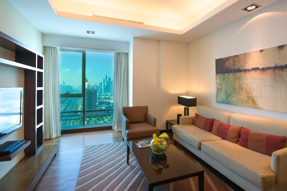 La Suite Dubai Hotel & Apartments Rezervasyon