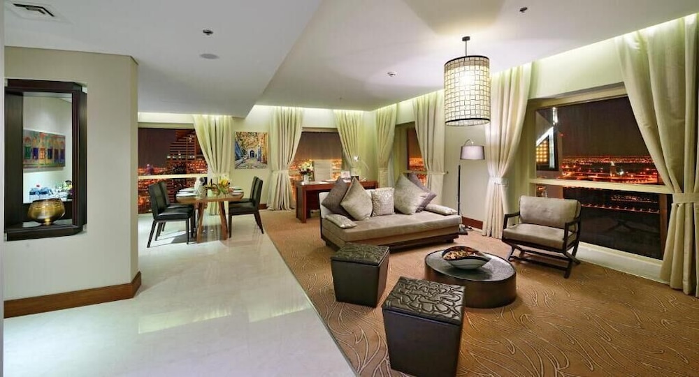 The Tower Plaza Hotel Dubai Rezervasyon