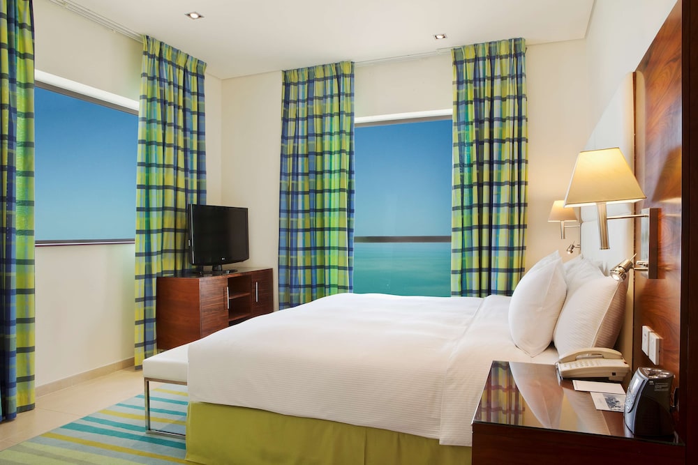 Hilton Dubai The Walk Rezervasyon