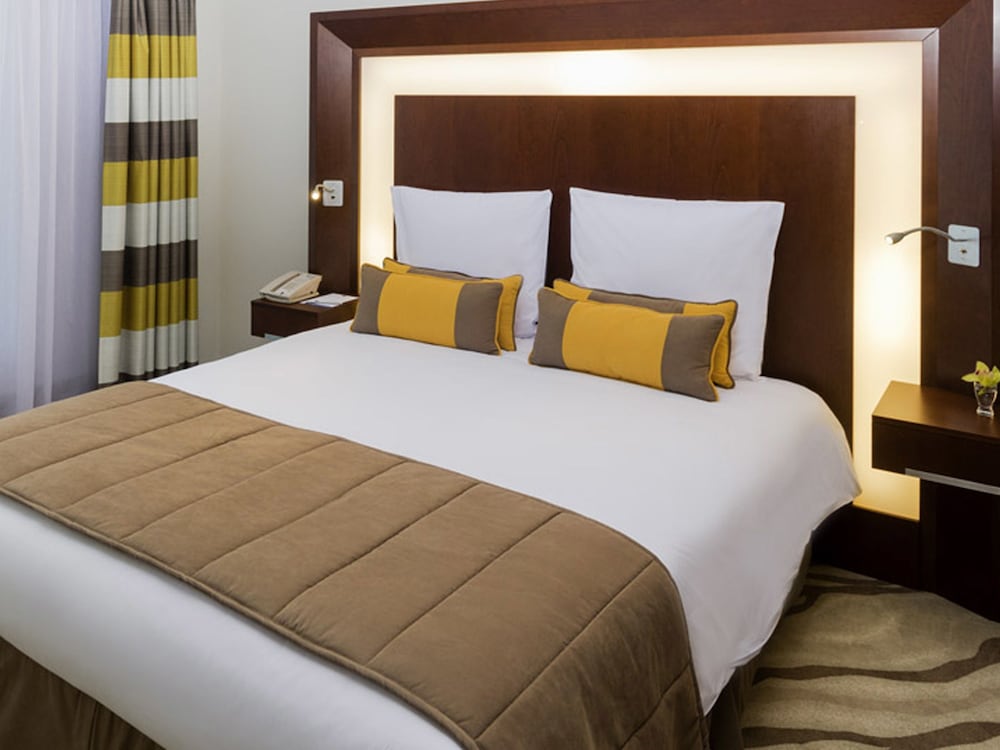 Novotel Dubai Al Barsha Rezervasyon