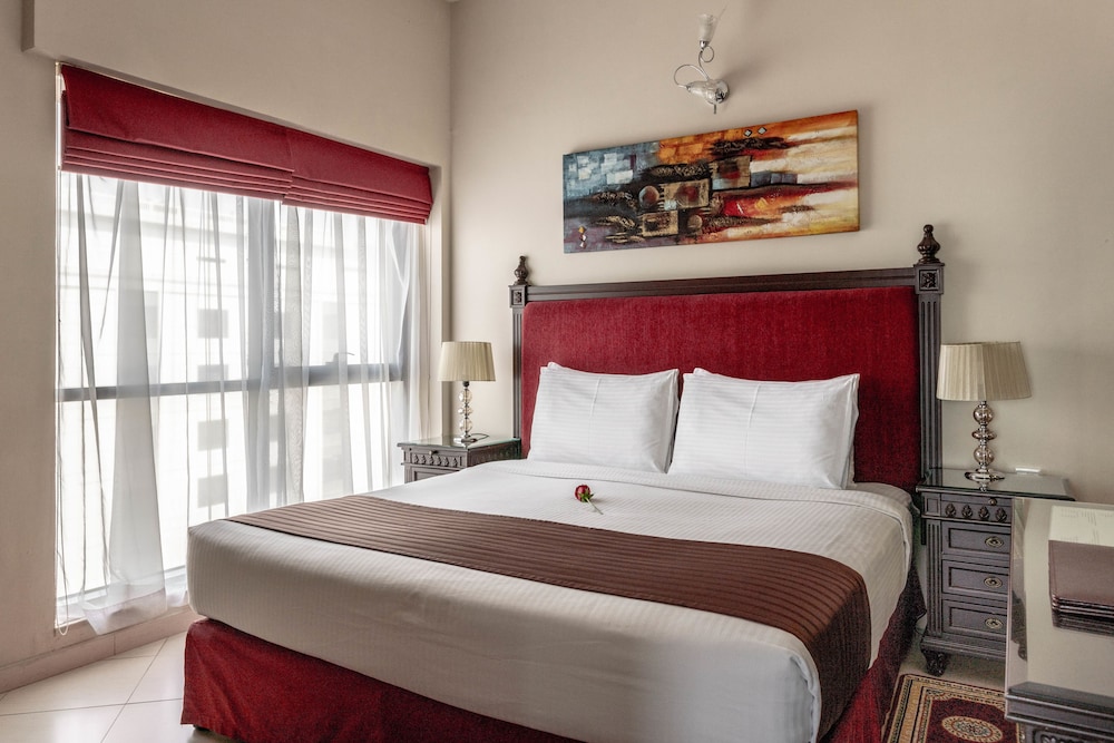 Auris Boutique Hotel Apartments Rezervasyon