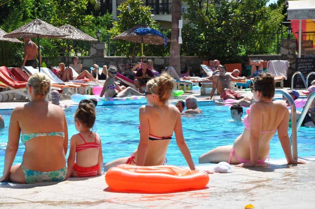 Club Turquoise Rezervasyon