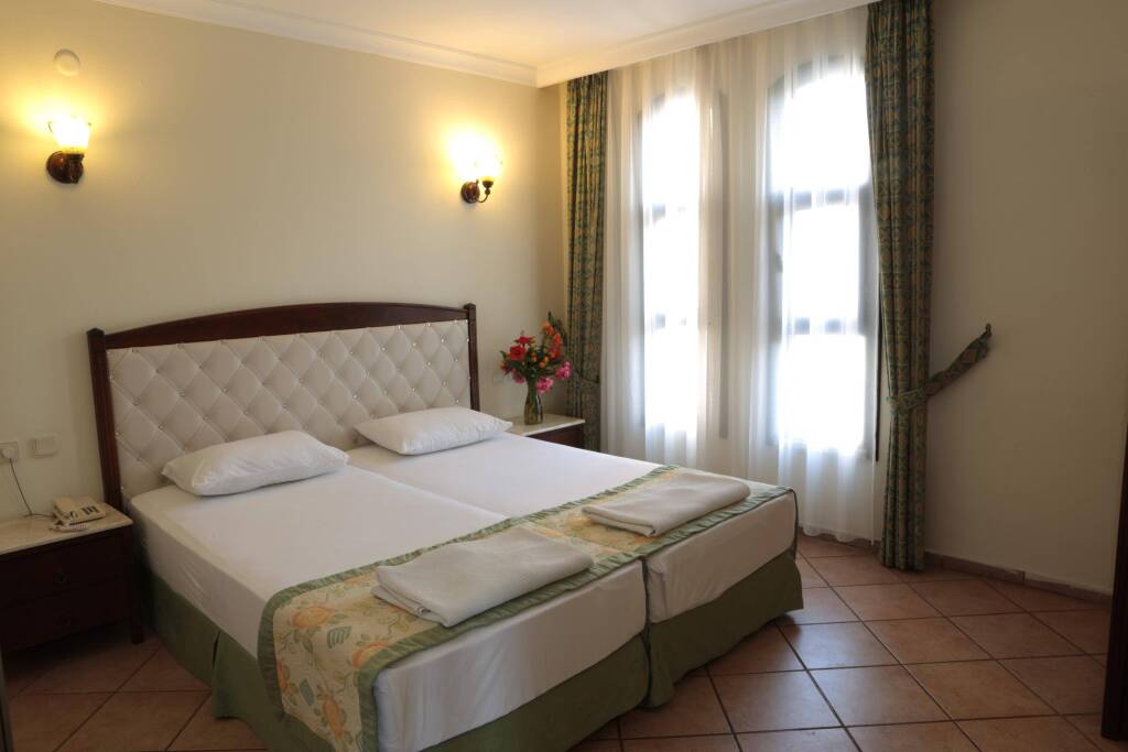 Club Turquoise Rezervasyon