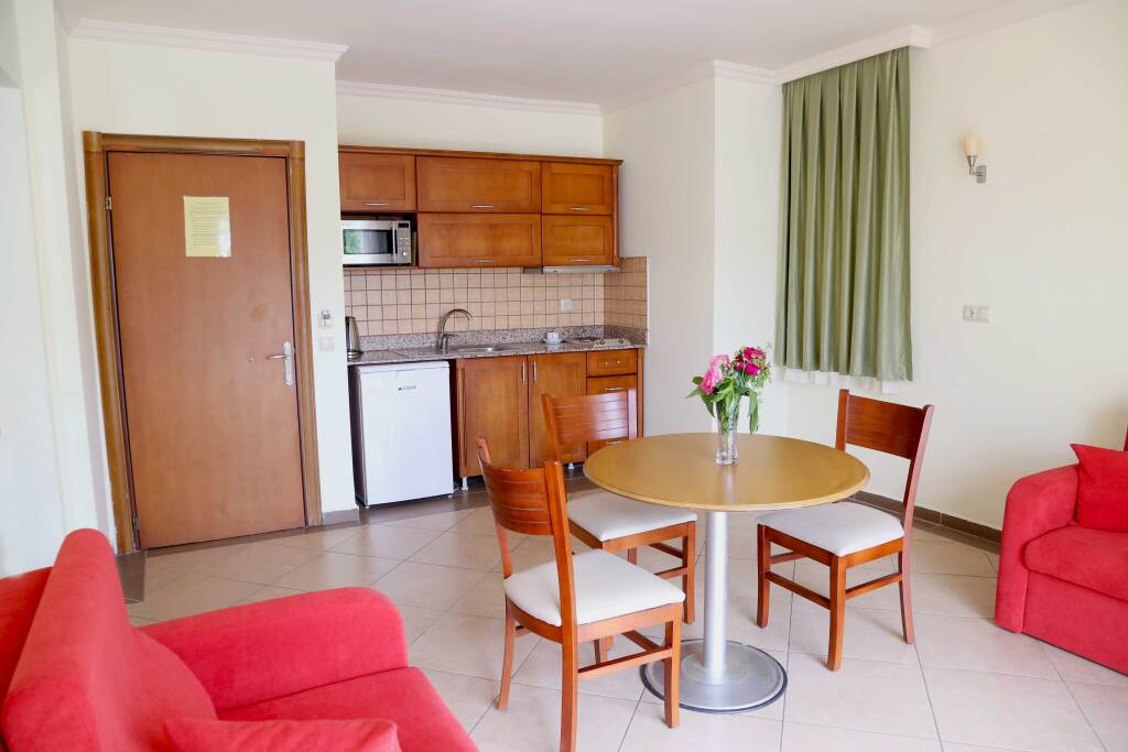 Club Karakas Rezervasyon