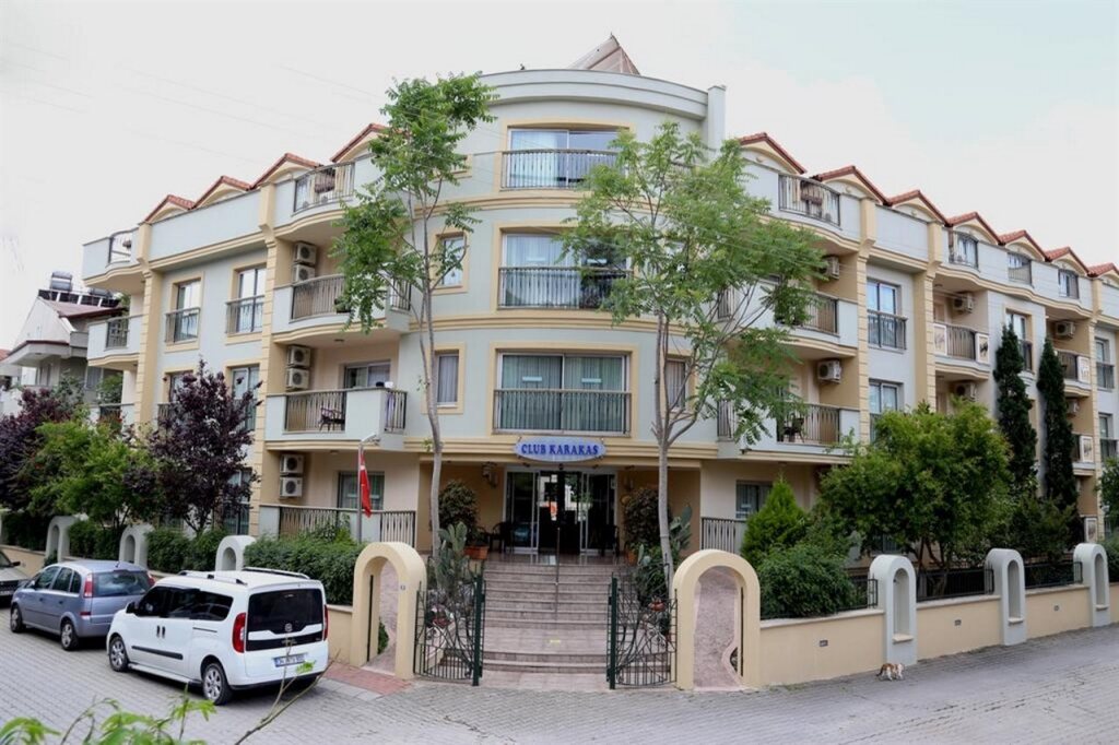 Club Karakas Rezervasyon