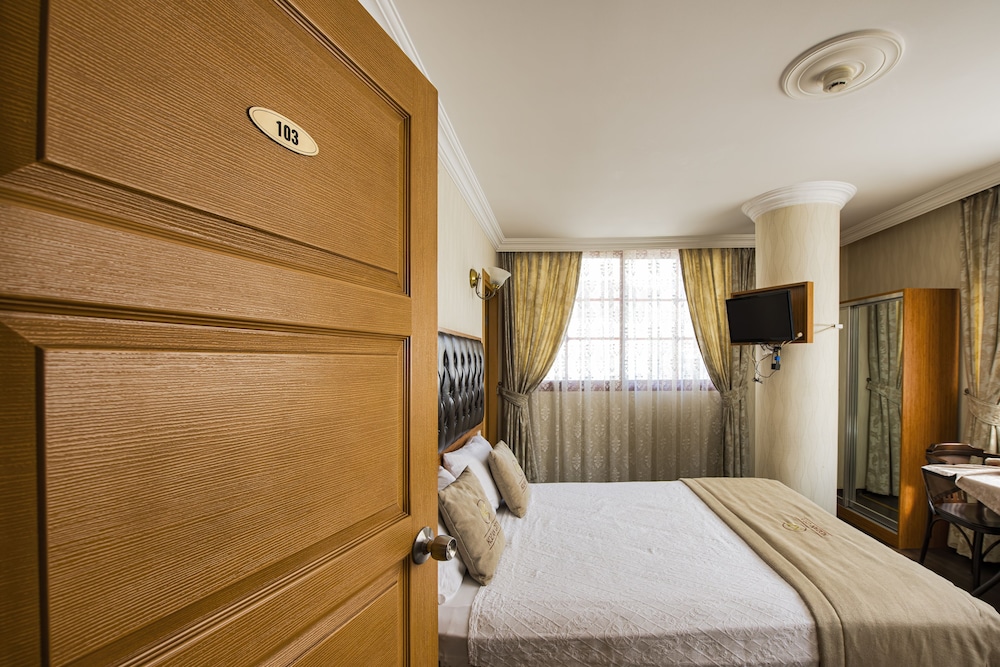 Kozan City Hotel Rezervasyon