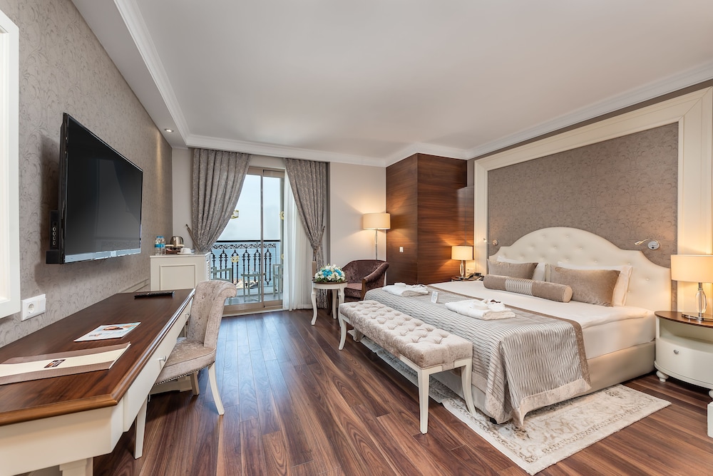 Sunis Efes Royal Palace Resort & Spa Rezervasyon