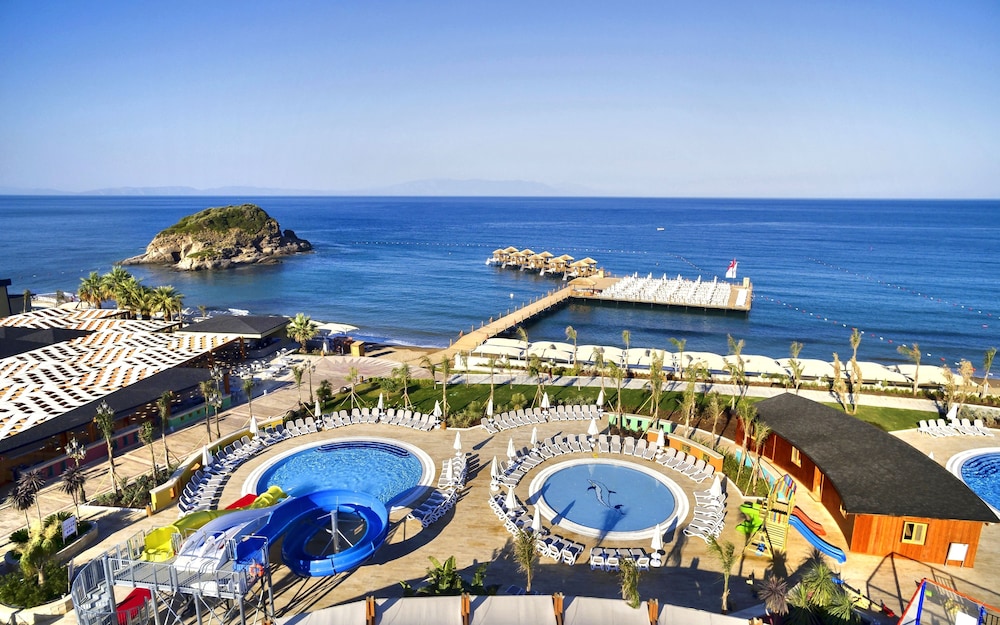 Sunis Efes Royal Palace Resort & Spa Rezervasyon