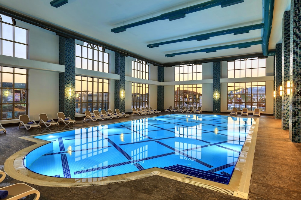 Sunis Efes Royal Palace Resort & Spa Rezervasyon