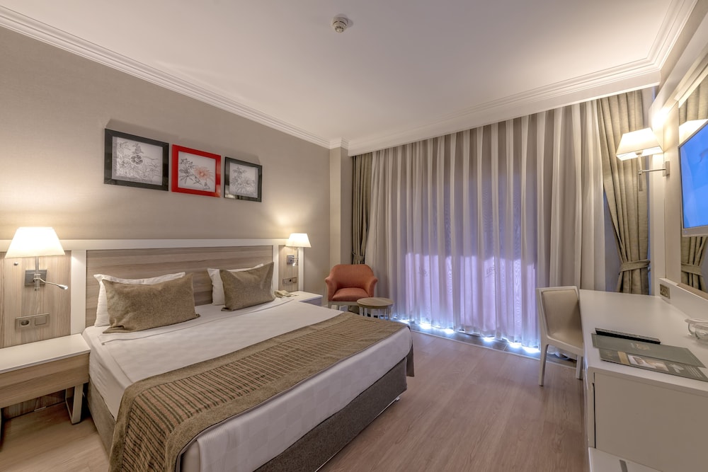 LRS Port River Hotel & Spa Rezervasyon