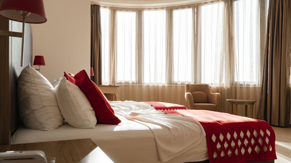 Ladies Beach Suit Otel Rezervasyon