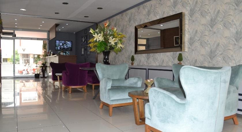 La Flora House Hotel Rezervasyon