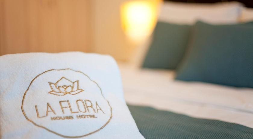 La Flora House Hotel Rezervasyon