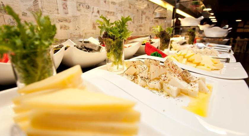 La Flora House Hotel Rezervasyon