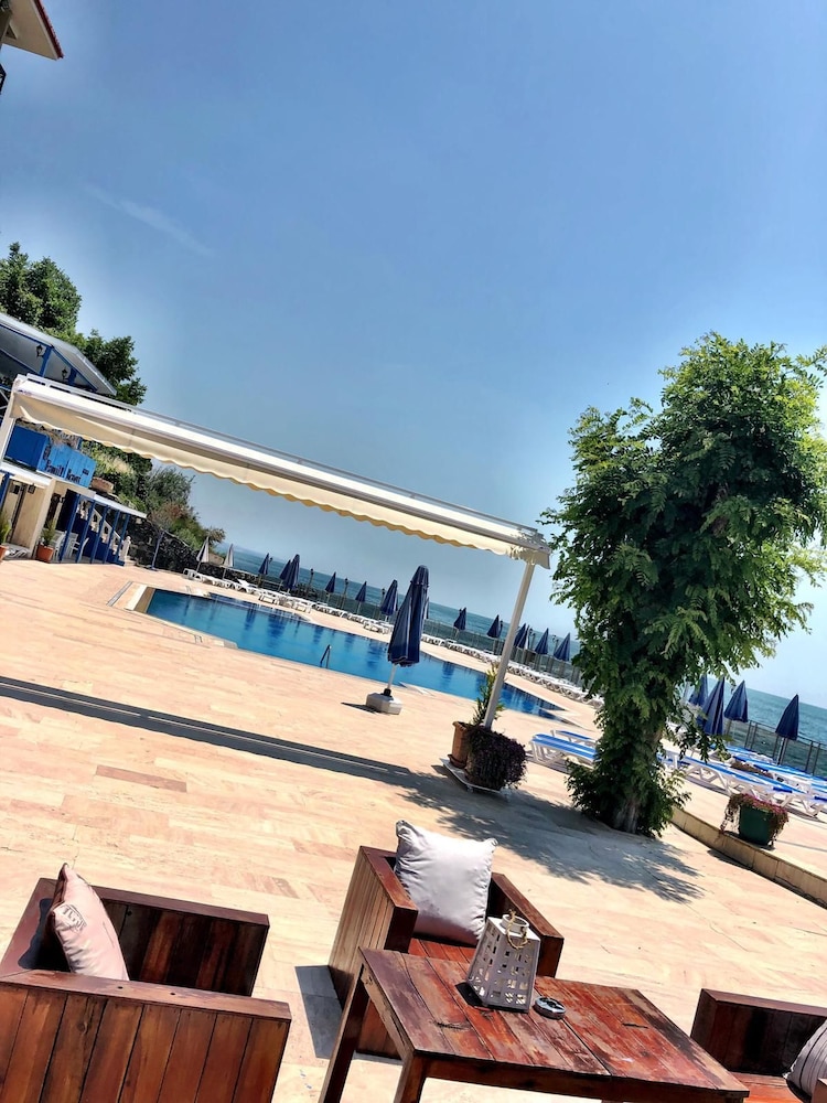 Hotel Family Resort Rezervasyon