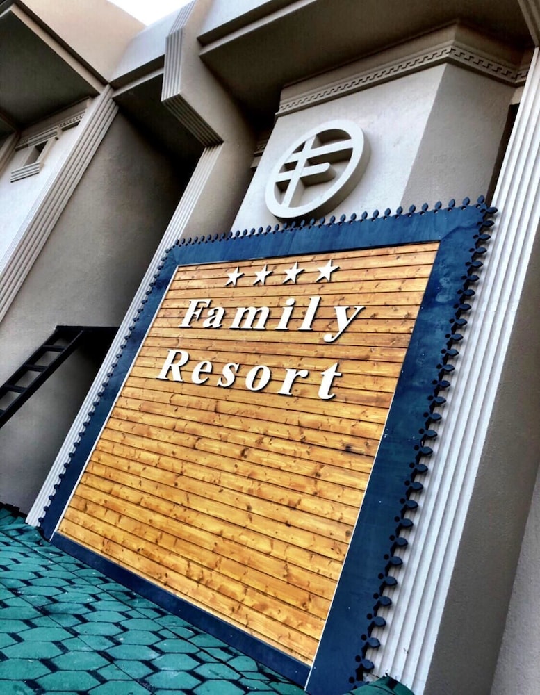 Hotel Family Resort Rezervasyon