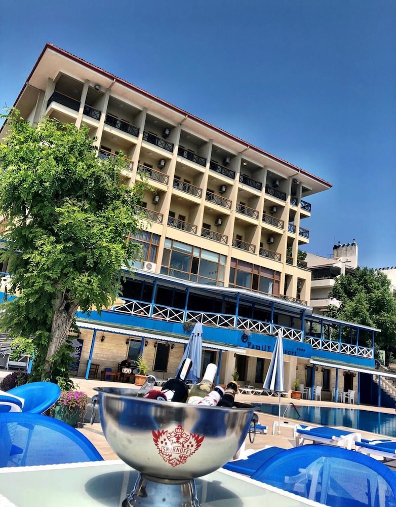 Hotel Family Resort Rezervasyon