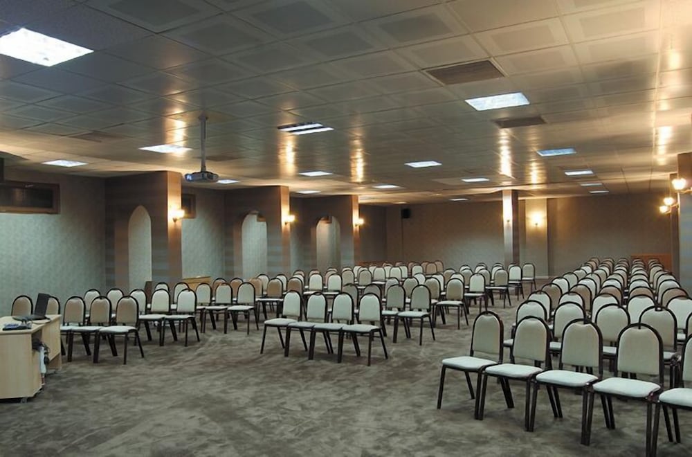 Hotel Family Resort Rezervasyon