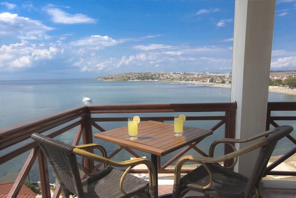 Hotel Family Resort Rezervasyon