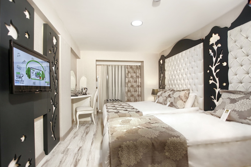 Demonti Hotel Rezervasyon