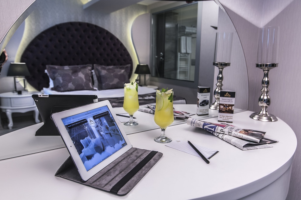 Demonti Hotel Rezervasyon