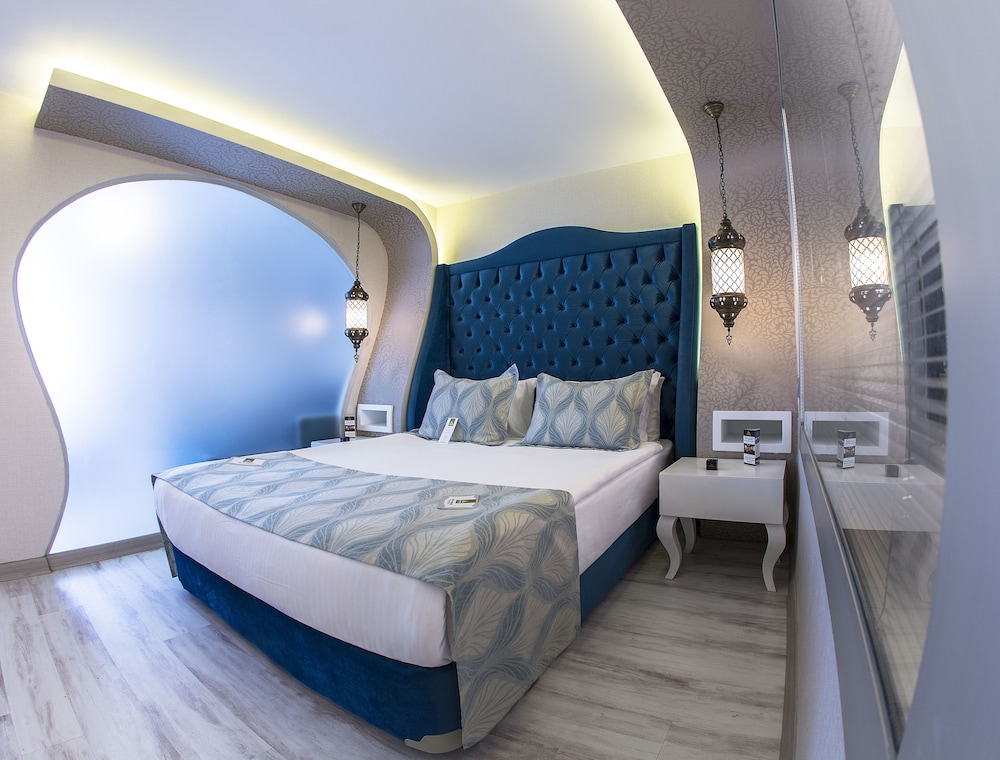 Demonti Hotel Rezervasyon