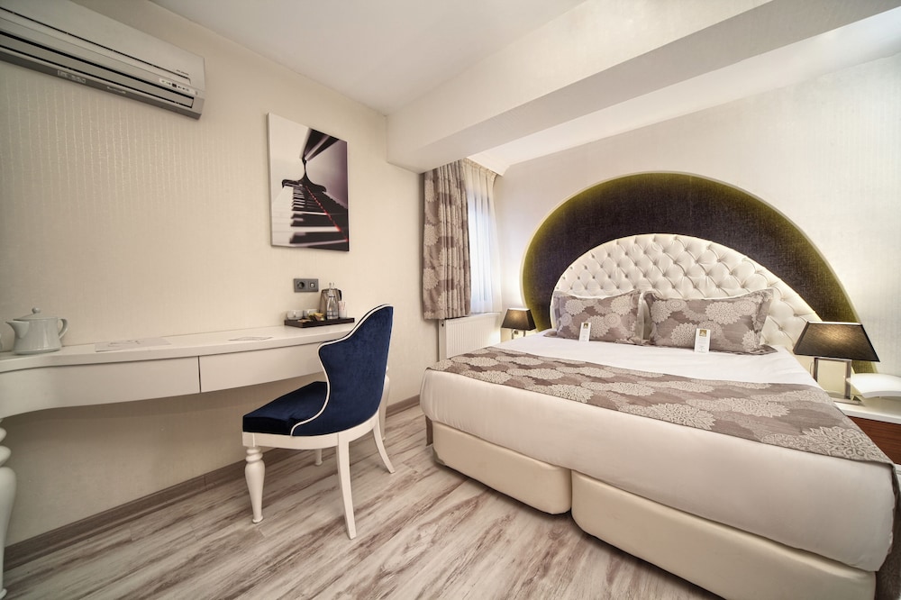 Demonti Hotel Rezervasyon