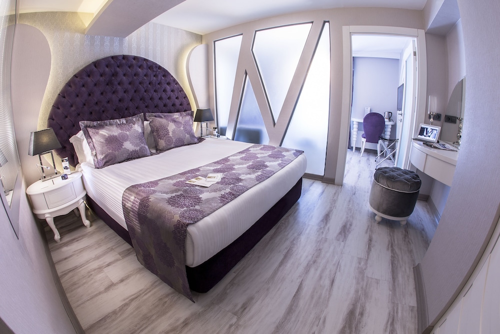 Demonti Hotel Rezervasyon