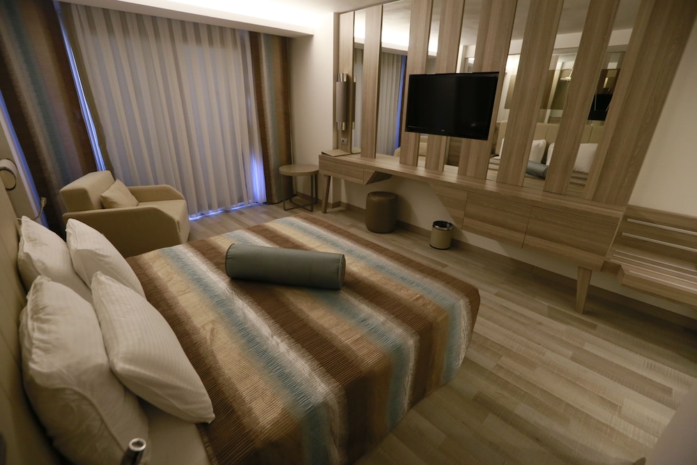 Turunç Premium Otel Rezervasyon