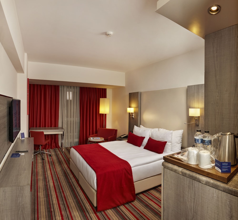 Ramada Plaza by Wyndham Izmir Rezervasyon