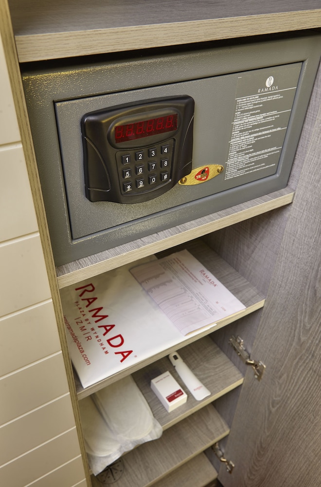 Ramada Plaza by Wyndham Izmir Rezervasyon