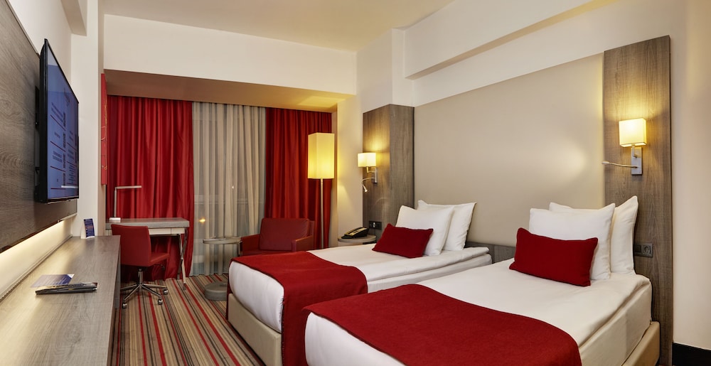 Ramada Plaza by Wyndham Izmir Rezervasyon