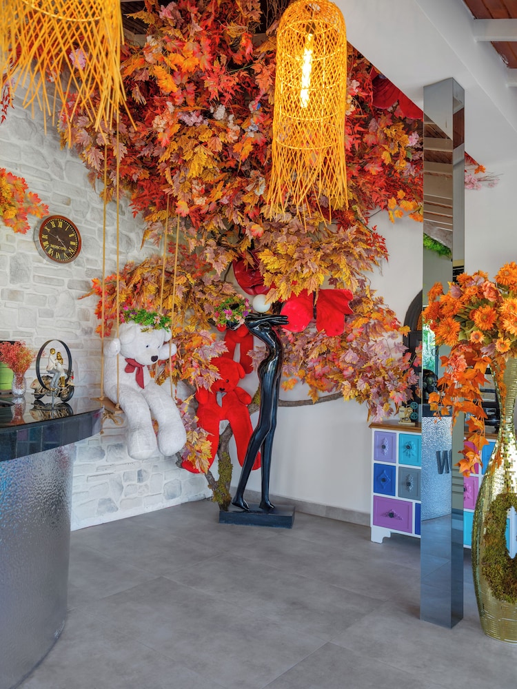 I?llusion Beach Club Hotel Rezervasyon