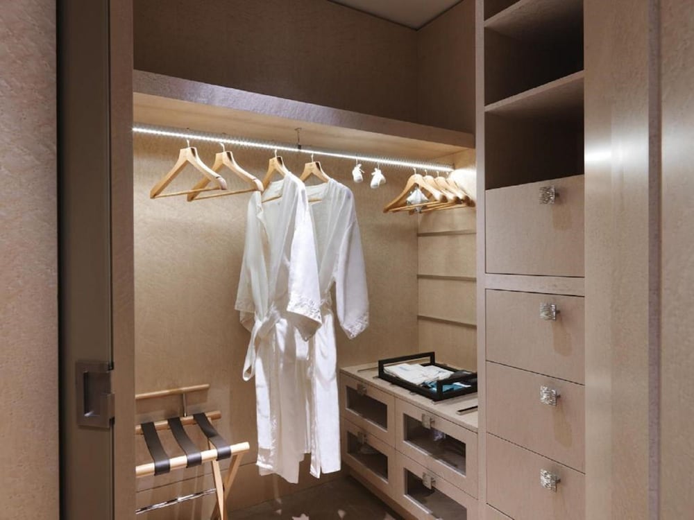 Raffles Istanbul Rezervasyon