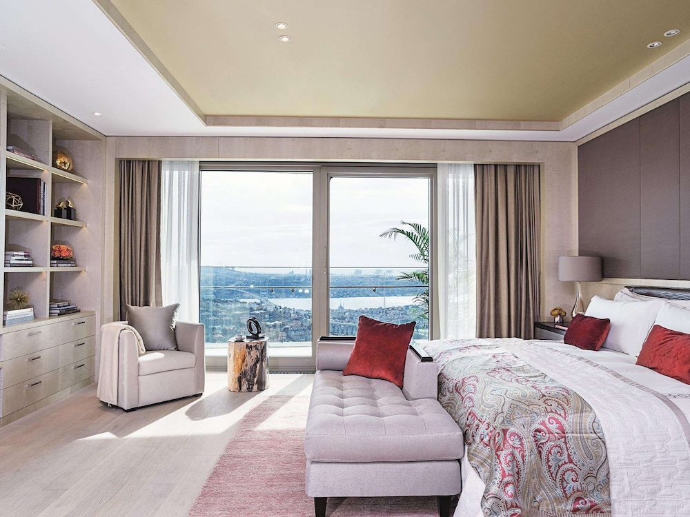 Raffles Istanbul Rezervasyon