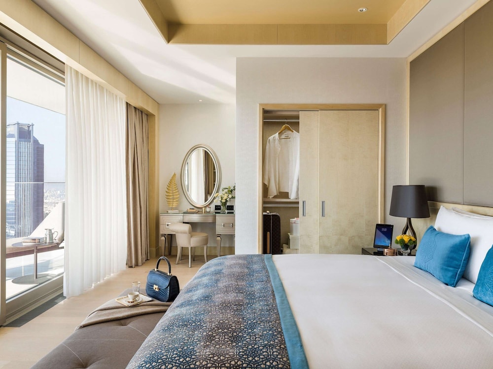 Raffles Istanbul Rezervasyon