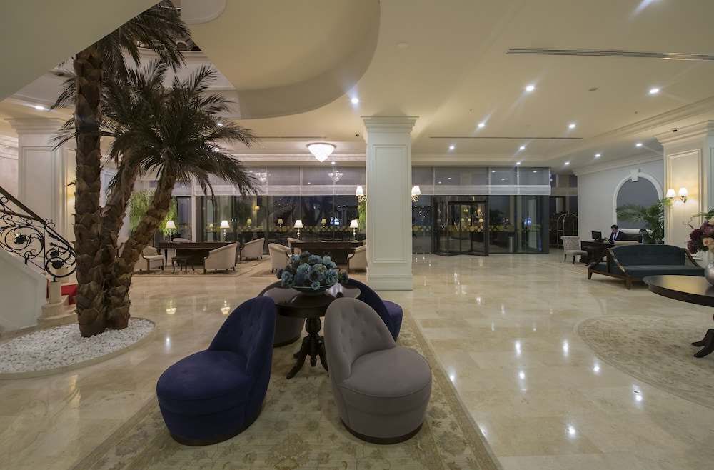 Vialand Palace Hotel Rezervasyon