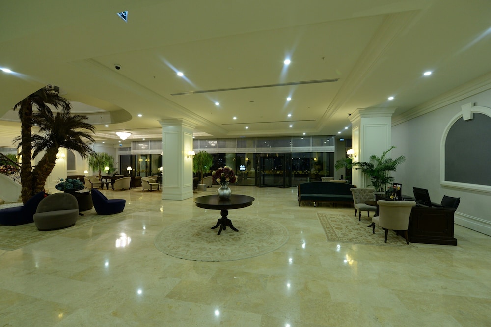 Vialand Palace Hotel Rezervasyon