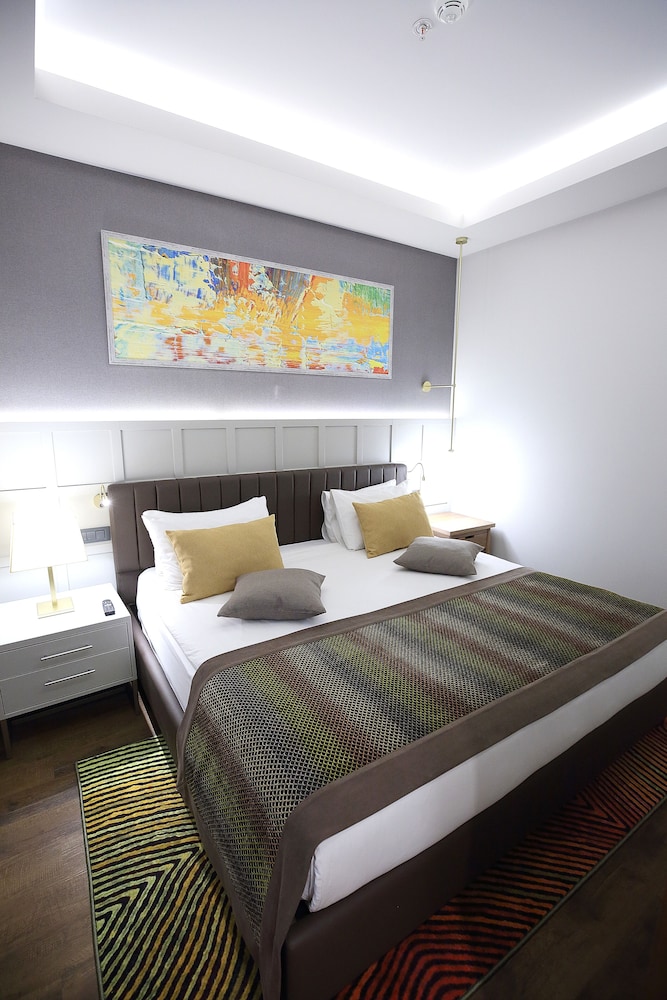 Vialand Palace Hotel Rezervasyon