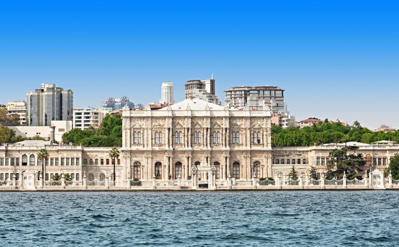 Holas Apartments Rezervasyon