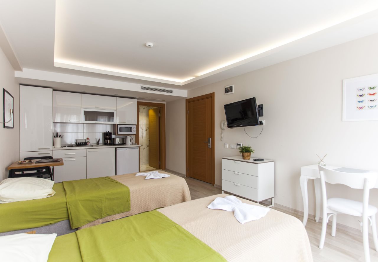 Holas Apartments Rezervasyon