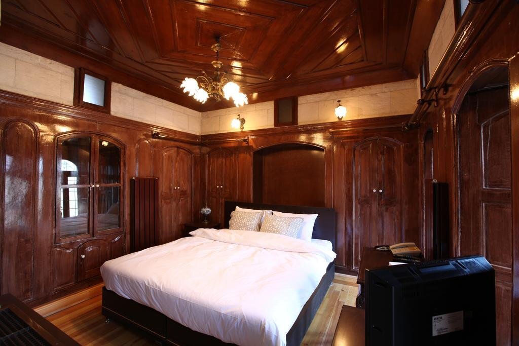 Tepebaşı Konakları Rezervasyon